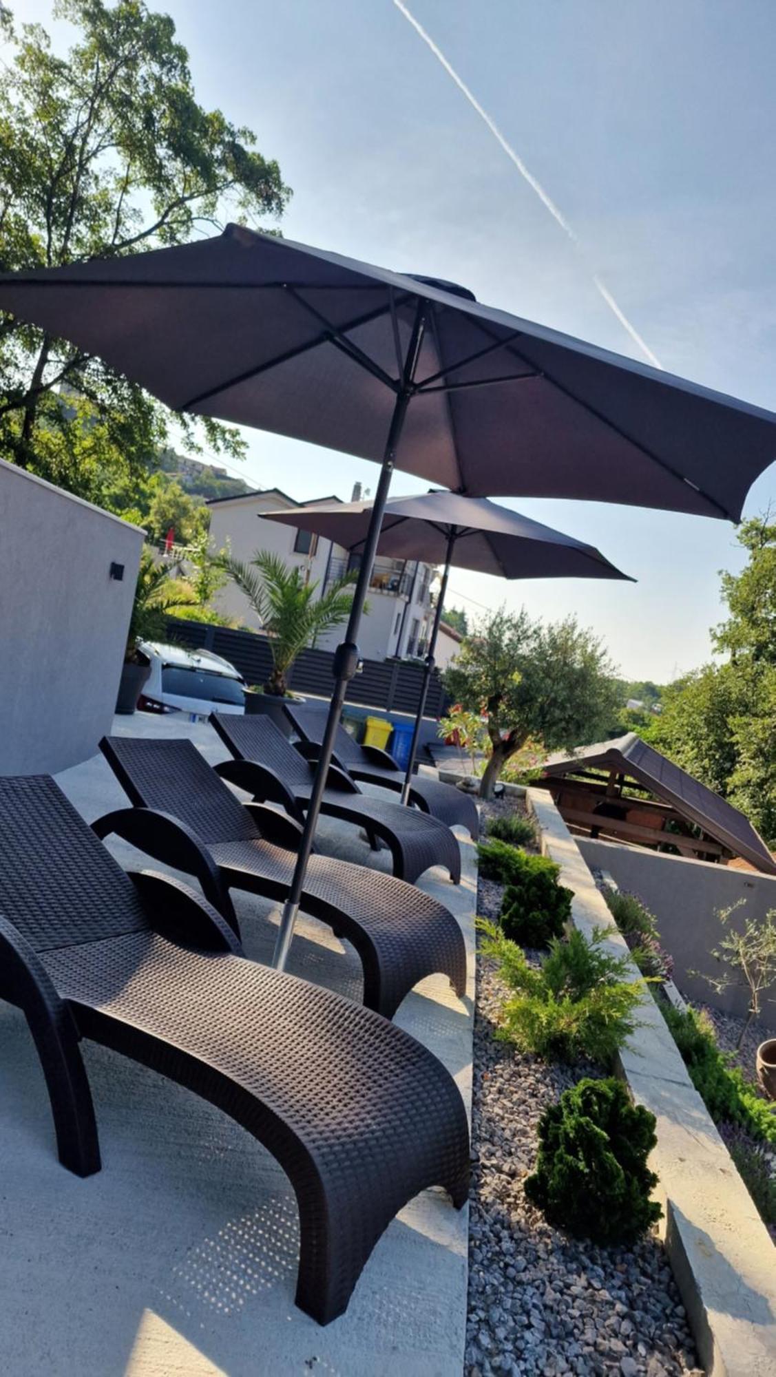 Srok Apartments With Pool Kastav Exterior foto